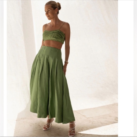 Aje Thea Crop Top and Paradiso Skirt Set AU8/US4 $720+ - Picture 2 of 11